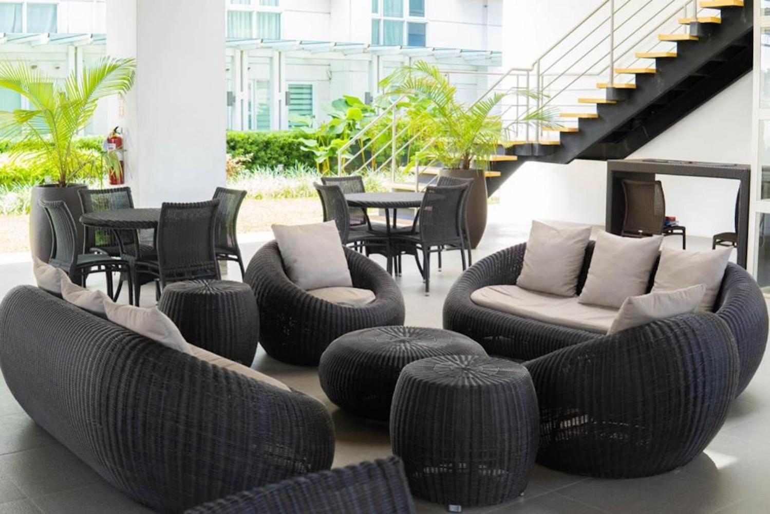 Abreeza Studio Suite 2321 - Pool, Wifi, City View, Washer, Ac, Netflix, Mall Davao Екстер'єр фото